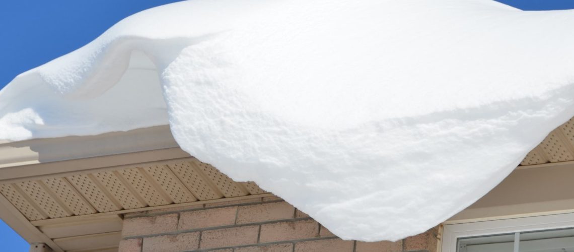 [IDR] Common Winter Roof Damages and What You Can Do About Them